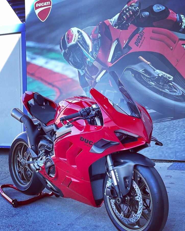 Panigale V4S Performance